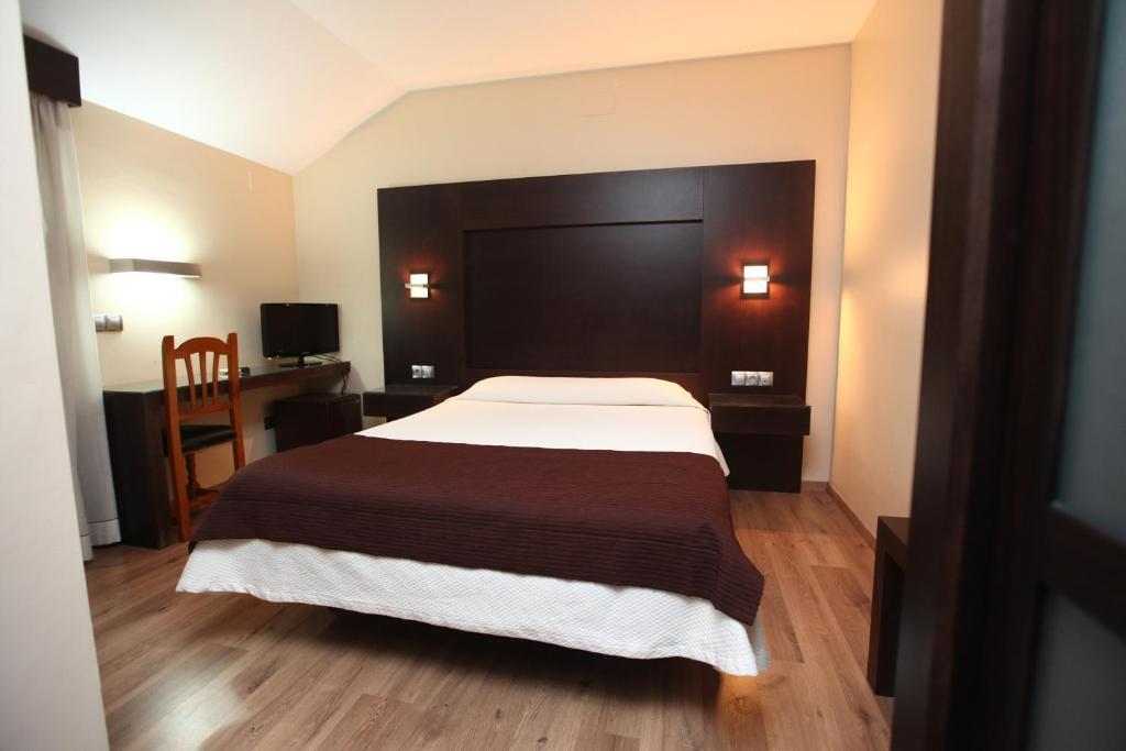 Hotel Anabel Baza Eksteriør bilde